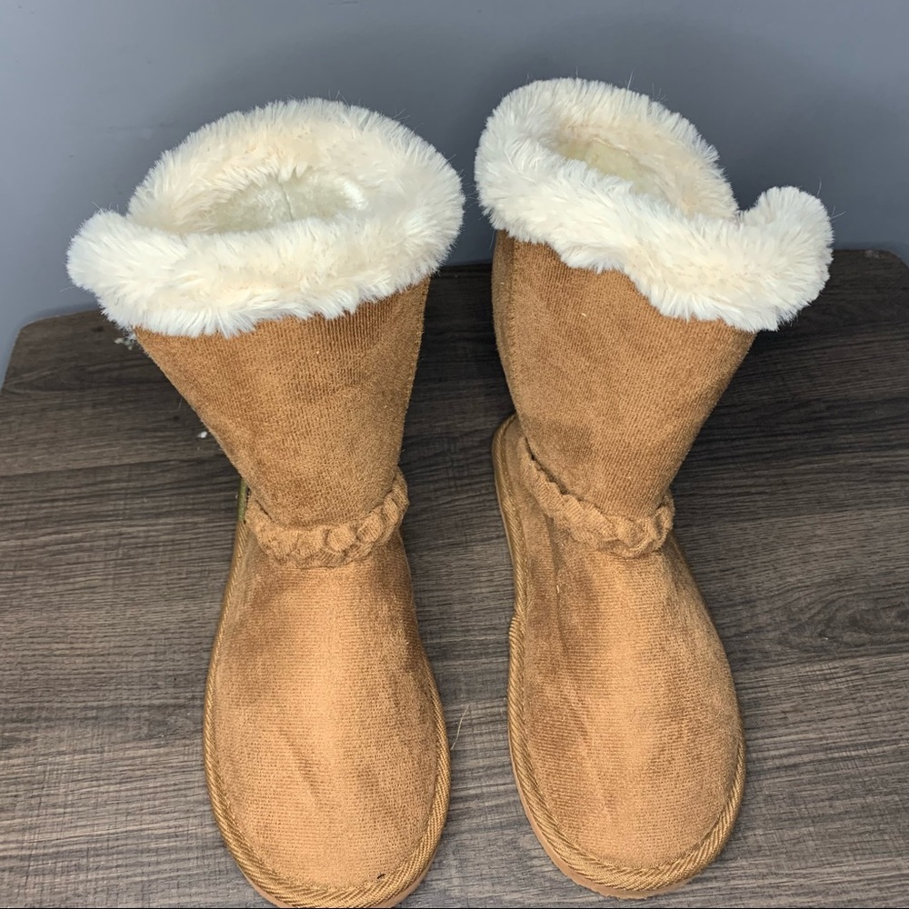 Women’s snow boots - Picture 1 of 5